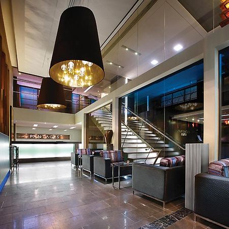 Pantages Hotel Toronto Centre Екстер'єр фото