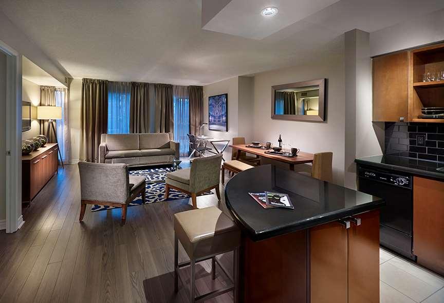 Pantages Hotel Toronto Centre Екстер'єр фото