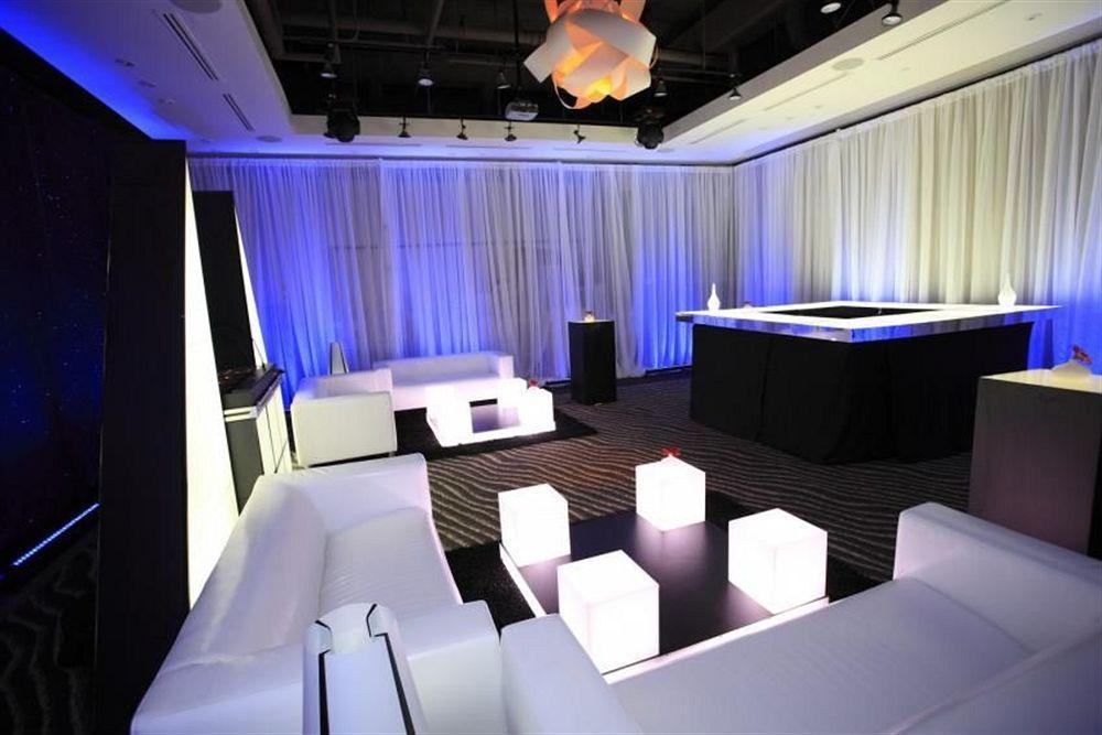 Pantages Hotel Toronto Centre Екстер'єр фото