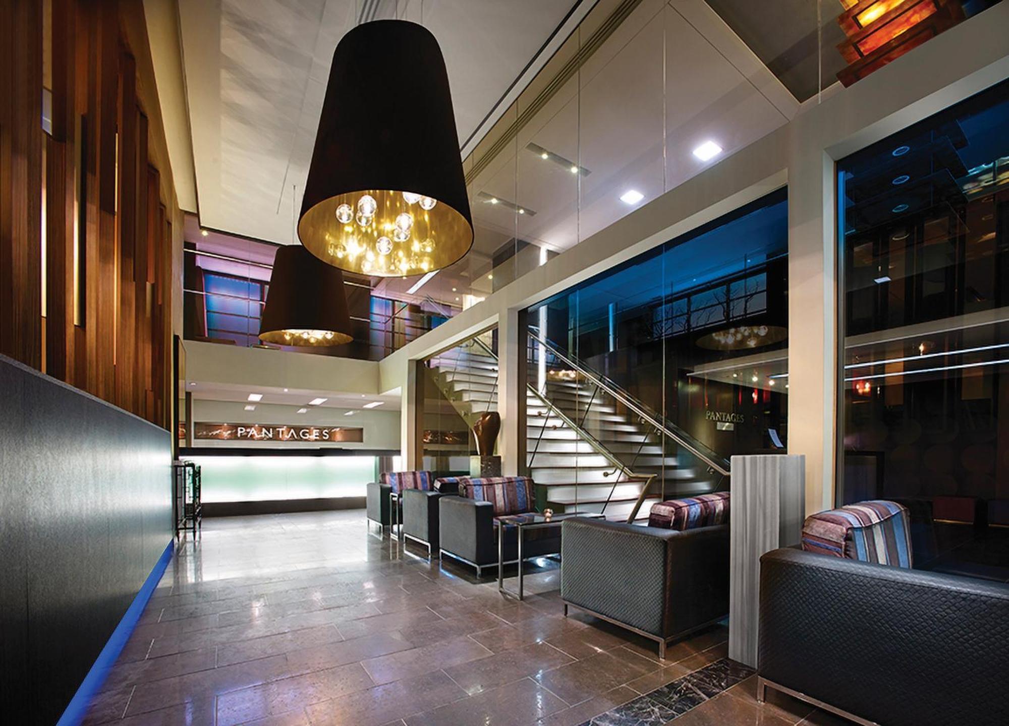 Pantages Hotel Toronto Centre Екстер'єр фото